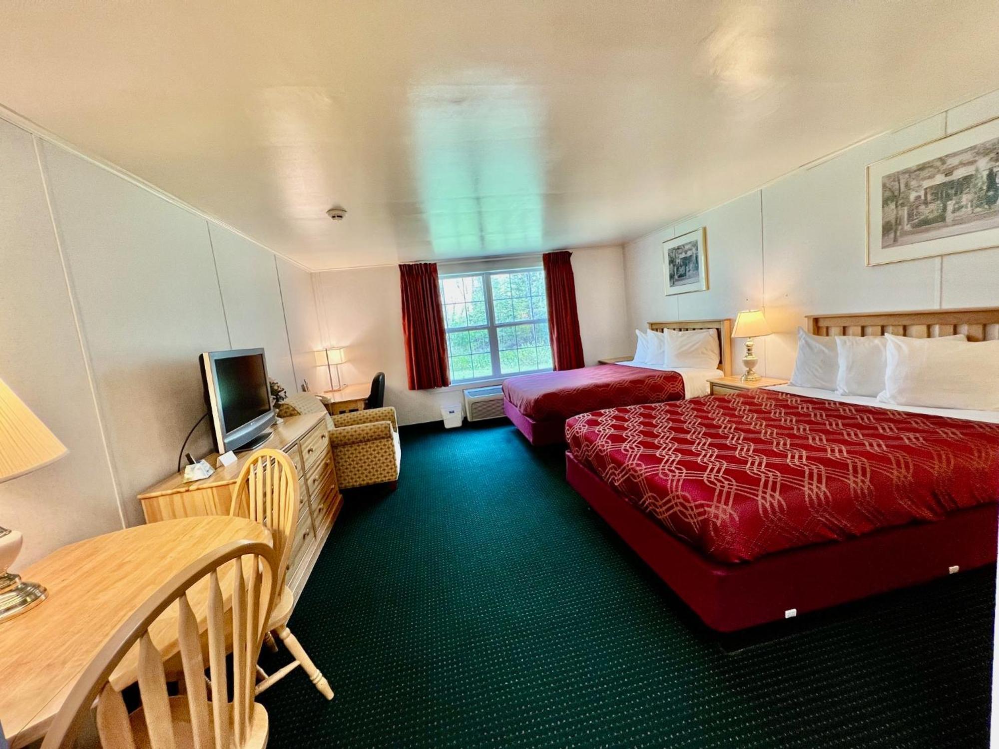 Rodeway Inn & Suites Brunswick Near Hwy 1 Экстерьер фото